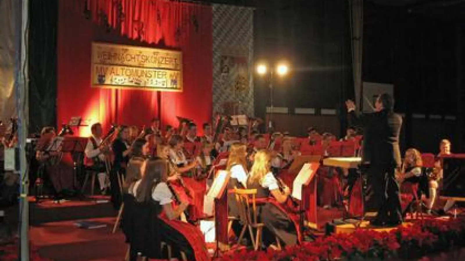 Blasmusik   auf höchstem Niveau bot der Musikverein Altomünster beim traditionellen Weihnachtskonzert.	Fotos: Gisela Huber (Fotos: Gisela Huber)