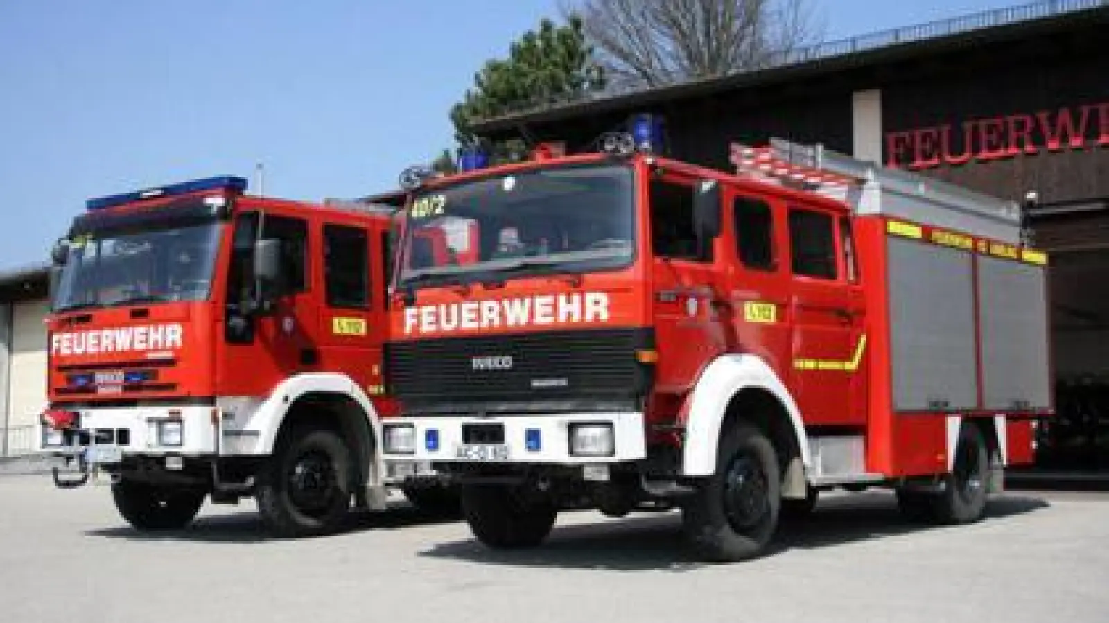 Die Aindlinger Feuerwehr   bekommt ein neues Löschgruppenfahrzeug. Das aktuelle (links) ist bereits 16 Jahre alt. 	Foto: Feuerwehr (Foto: Feuerwehr)