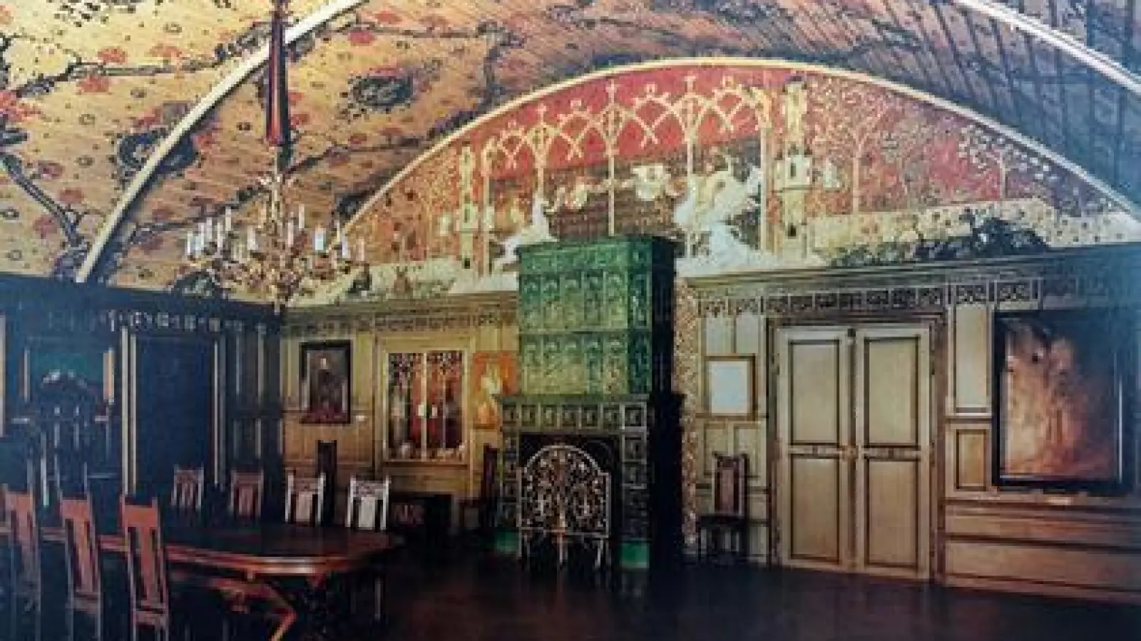 Eines der wenigen Bilder des Ur-Lenbachsaals: Mehr Flair als die jetzige Version hatte er allemal.	Foto: SZ-Archiv (Foto: SZ-Archiv)