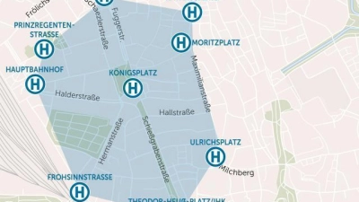 Vom Königsplatz und Moritzplatz je eine Haltestelle weiter - so funktioniert die neue City-Zone. Fährt man in die City-Zone hinein oder aus ihr heraus, um zum Ziel zu kommen, zählen die Stationen nicht mit. So kann man beispielsweise künftig von der Wertachbrücke bis zum Hauptbahnhof mit der Linie 4 mit einem Kurzstreckenticket fahren. Aber: Wer die Zone durchquert, also hinein und auf der anderen Seite wieder hinaus fährt, muss die Stationen mitzählen und kann diese nicht abziehen, um auf ein Kurzstrecken