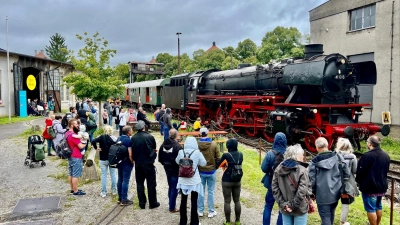 Im Bahnpark Augsburg erwartet die Besucher am kommenden Sonntag das „LOKtoberfest“ mit Programm für Groß und Klein, der Modellbahn, der Mini-Bahn und zahlreichen Oldtimer-Lokomotiven. (Foto: Bahnpark Augsburg)