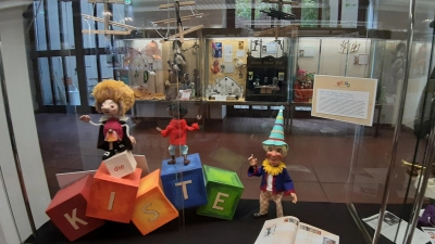 Die Ausstellung „Freunde des Augsburger Puppenspiels” ist um einen Monat verlängert worden. Präsentiert wird die Schau vom gleichnamigen Förderverein. (Foto: Freunde des Augsburger Puppenspiels)