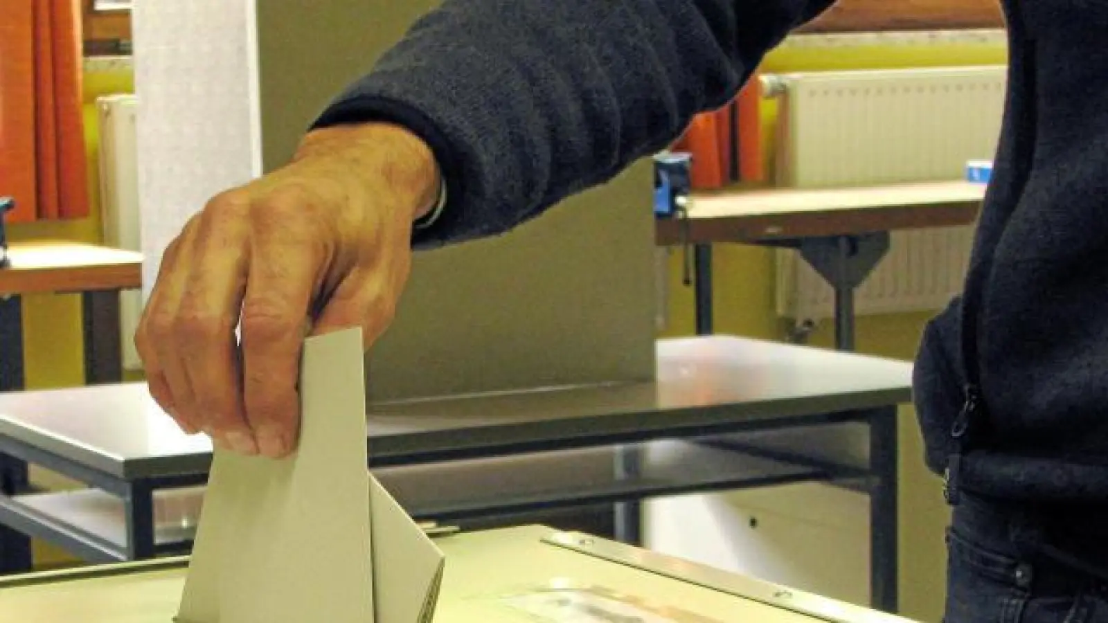 Die Wahllokale   zur Bürgermeisterwahl in Hilgertshausen-Tandern und Petersdorf haben am Sonntag, 12. März, von 8 bis 18 Uhr geöffnet 	Foto: Verena Heißerer (Foto: Verena Heißerer)