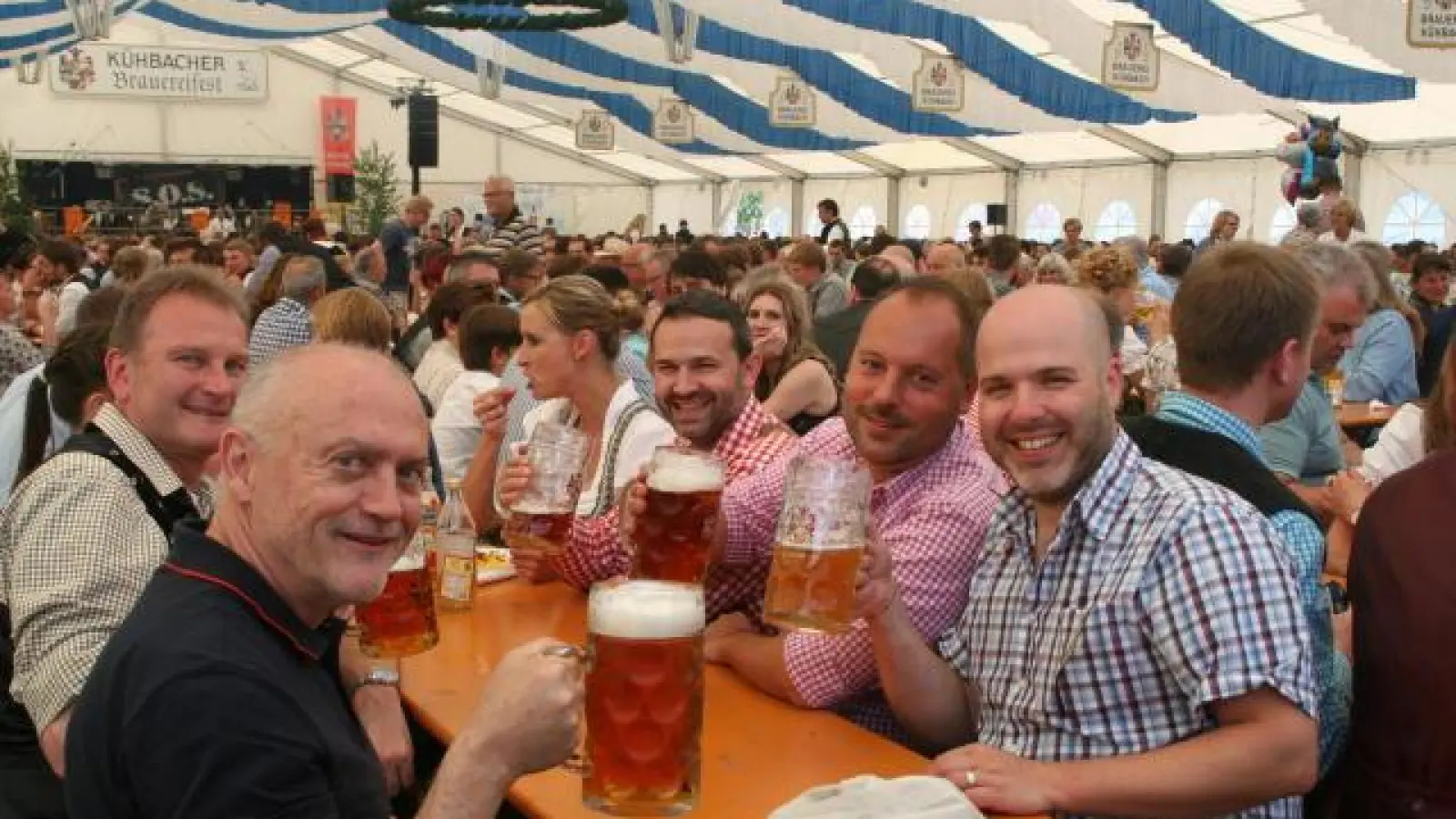 Solche Bilder   gibt es heuer nicht vom Brauereifest in Kühbach. Auch nicht von vielen anderen Großveranstaltungen, weil sie wegen Corona nicht stattfinden werden. Darunter auch die Historischen Markttage in Aichach und Pöttmes. 	Foto: Archiv (Foto: Archiv)