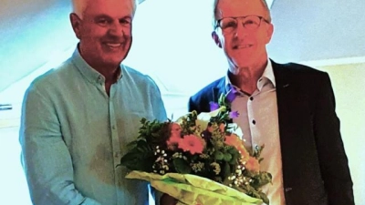 Konrad Wagner   (links) verabschiedete Josef Geisler. 	Foto: fh (Foto: fh)
