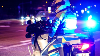 Die Polizei hat am Donnerstag einen 28-Jährigen erwischt, der ohne Führerschein mit einem Auto in Lechhausen unterwegs war.  (Symbolfoto: mjt)