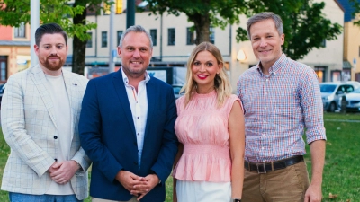 Frisch gewählt: Felix Köhler (von links), Ralf Neugschwender, Julia Franke-Wagner und Lars Vollmar stehen an der Spitze der Augsburger FDP. (Foto: FDP Augsburg)