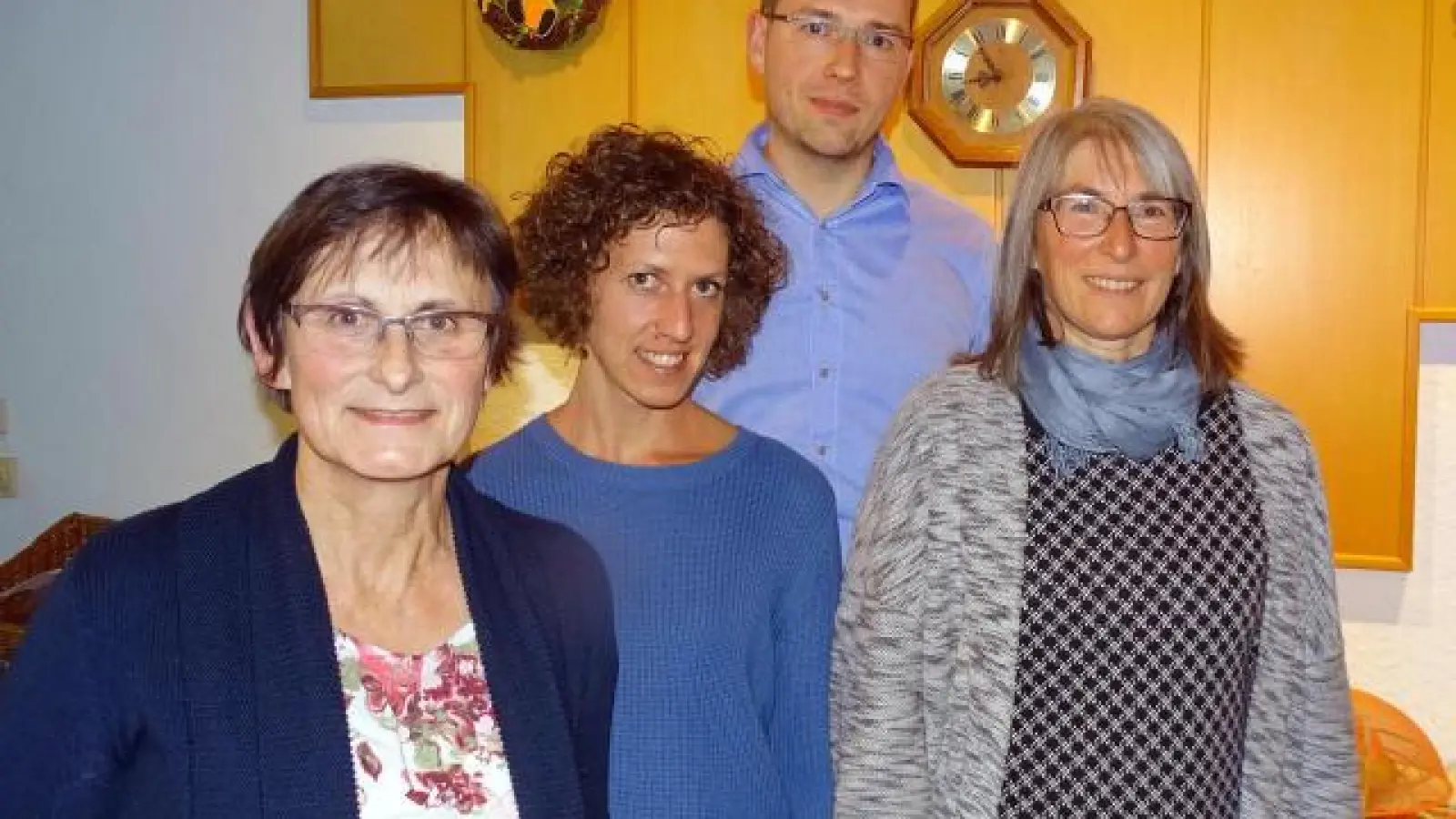 Sie führen die ÖDP-Kreistagsliste an   (von links): Berta Arzberger, Maria Posch, Daniel Dubbelfeld und Constanze von Tucher. Es fehlt Josef Moll.	Foto: bg (Foto: bg)