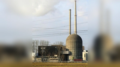 Der Block A des Kernkraftwerks Gundremmingen ging 1967 ans Netz. Das AKW im Nachbarlandkreis war damals der größte zivile Atommeiler der Welt. Im Januar 1977 kam es im Reaktor zu einem Vorfall, der als schwerster Atomstörfall in der Geschichte Deutschlands gilt. (Foto: Klaus Buchner)