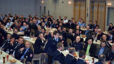 „Die Feuerwehr  ist ein unverzichtbarer Bestandteil unserer Gesellschaft”, sagte die Grünen-Landtagsabgeordnete Christina Haubrich bei der Feuerwehrdienstversammlung in Merching am Freitagabend. 	Foto: Alfred Haas (Foto: Alfred Haas)