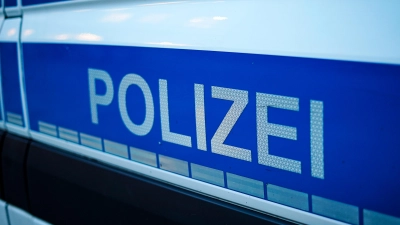 Die Polizei hat einen mutmaßlichen Räuber in Gersthofen festgenommen. Er soll einen 79-Jährigen beraubt haben. (Symbolfoto: mjt)