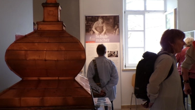 <b>Eine Ausstellung</b> über alte Handwerksberufe ist im Altomünsterer Museum zu sehen. Sonntags werden Rundgänge angeboten.  (Foto: Gisela Huber)