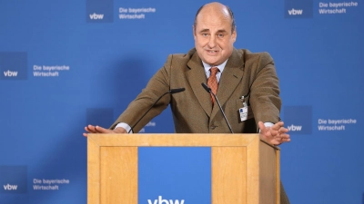 Philipp Erwein Prinz von der Leyen, Vorsitzender der Bezirksgruppe Schwaben der VBW – Vereinigung der Bayerischen Wirtschaft, fordert mehr Unterstützung für die Unternehmen und eine weitsichtige Standortpolitik (Foto: vbw)