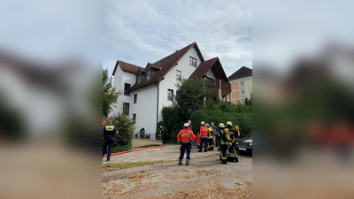 Am Freitagnachmittag musste die Feuerwehr einen Brand in der Christoph-von-Schmid-Straße löschen.  (Foto: Berufsfeuerwehr Augsburg)