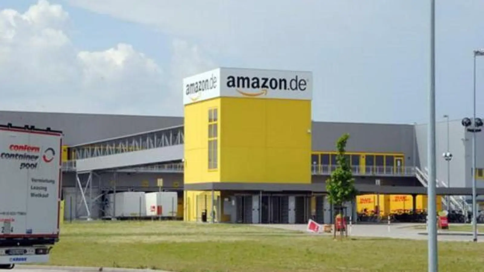 Amazon will an seinem Standort in Graben   seine Hallen ausbauen und auf über 100 000 Kubikmeter vergrößern.	Foto: Sarah Trüdinger (Foto: Sarah Trüdinger)