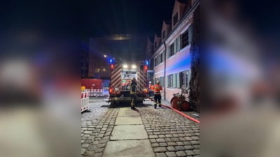 Bei einem Wohnungsbrand ist am Mittwoch ein 73-Jähriger ums Leben gekommen. (Foto: Berufsfeuerwehr Augsburg)